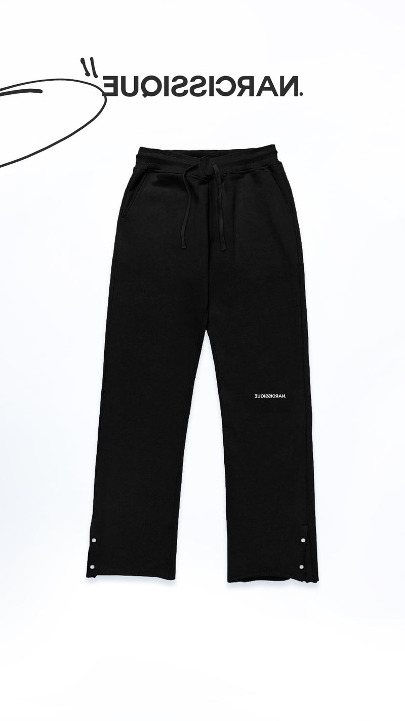 UNISEX BLACK SWEATPANTS