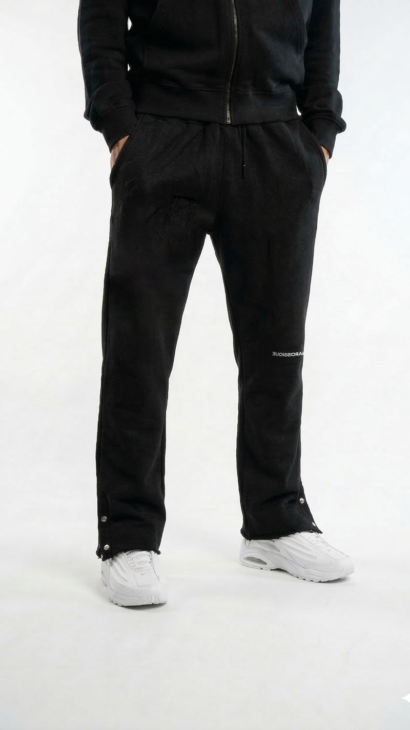 UNISEX BLACK SWEATPANTS