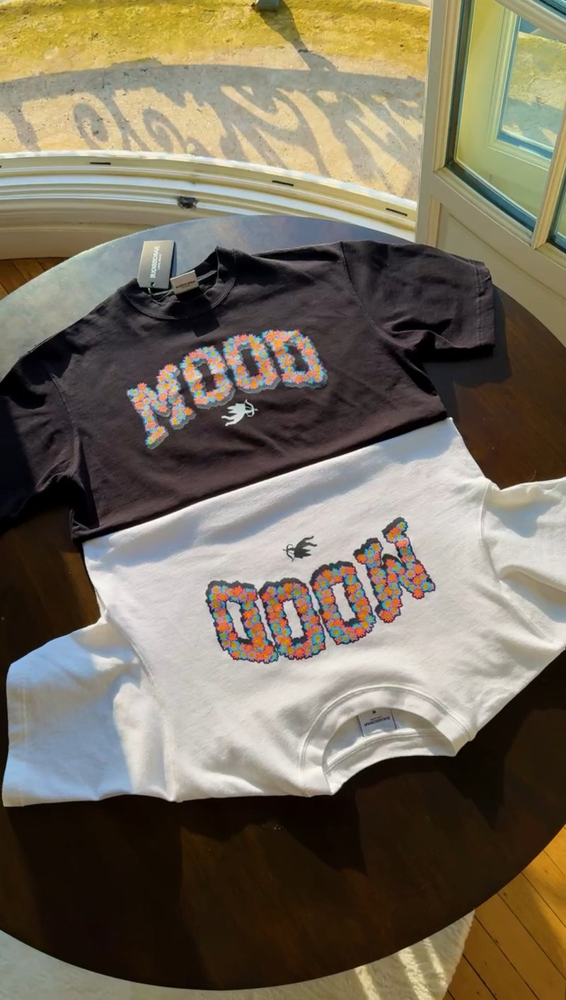 MOOD Flowers Tee White 40/52