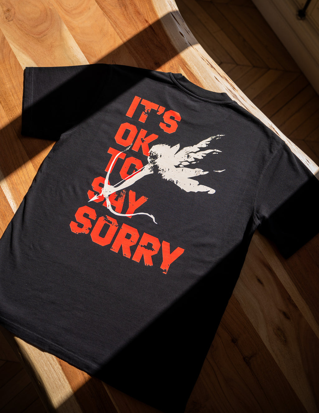 It's Ok To Say Sorry Tee Black 47/52