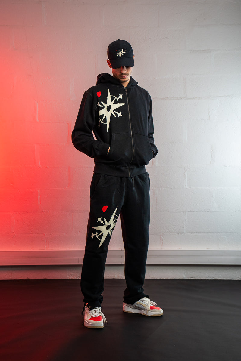 UNISEX BLACK SWEATPANTS