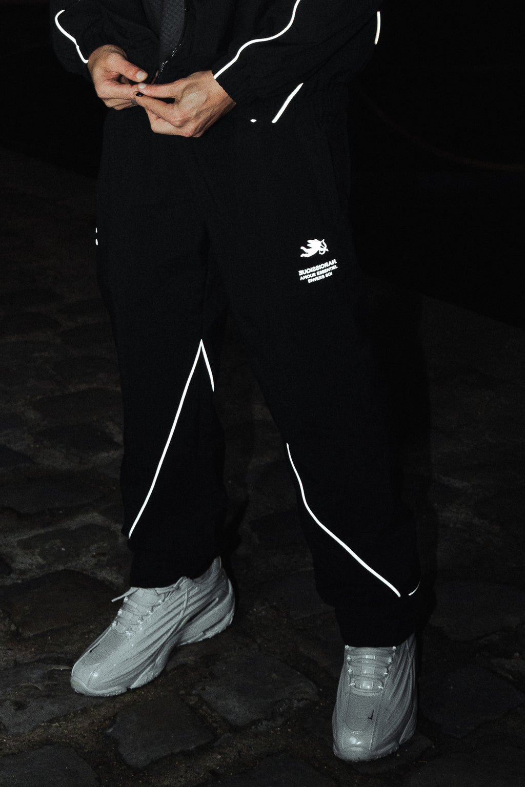 UNISEX GREY SWEATPANTS